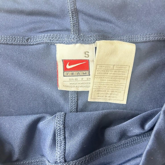 Athletic Activewear Lot Nike, Patagonia, Athleta, Aerie, Fabletics, Size Small - Picture 5 of 16